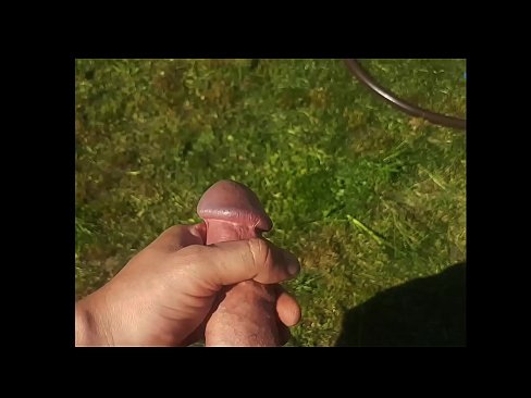 ❤️ Horúca kočka si nechá jebnúť ružovú kundičku a vystrieka sa so squirtom v letnej záhrade ❤️ Porno vk na porno sk.shufflesex.ru ❌❤